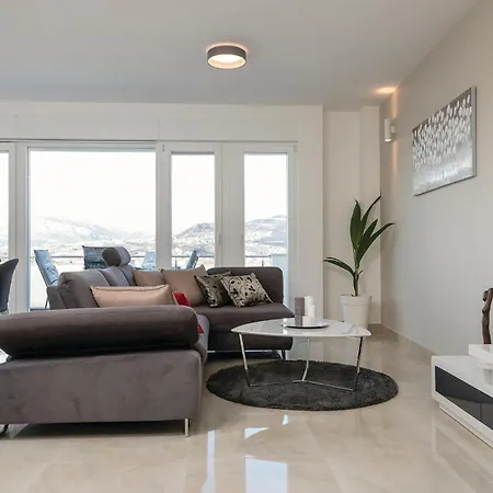 Сasa de vacaciones 4 Bedroom Gorgeous In