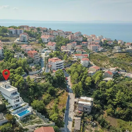 Holiday home 4 Bedroom Gorgeous In