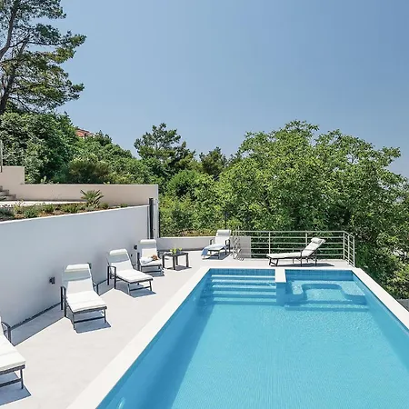 Holiday home 4 Bedroom Gorgeous In